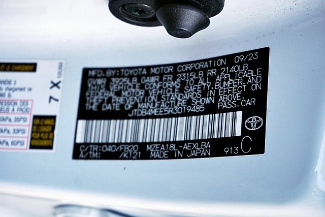 Used 2024 White Toyota LE image 30