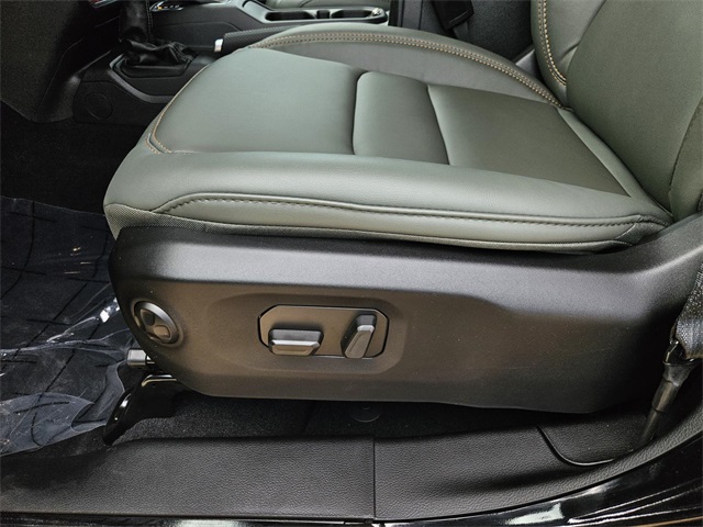 2025 Jeep Gladiator Mojave photo 13