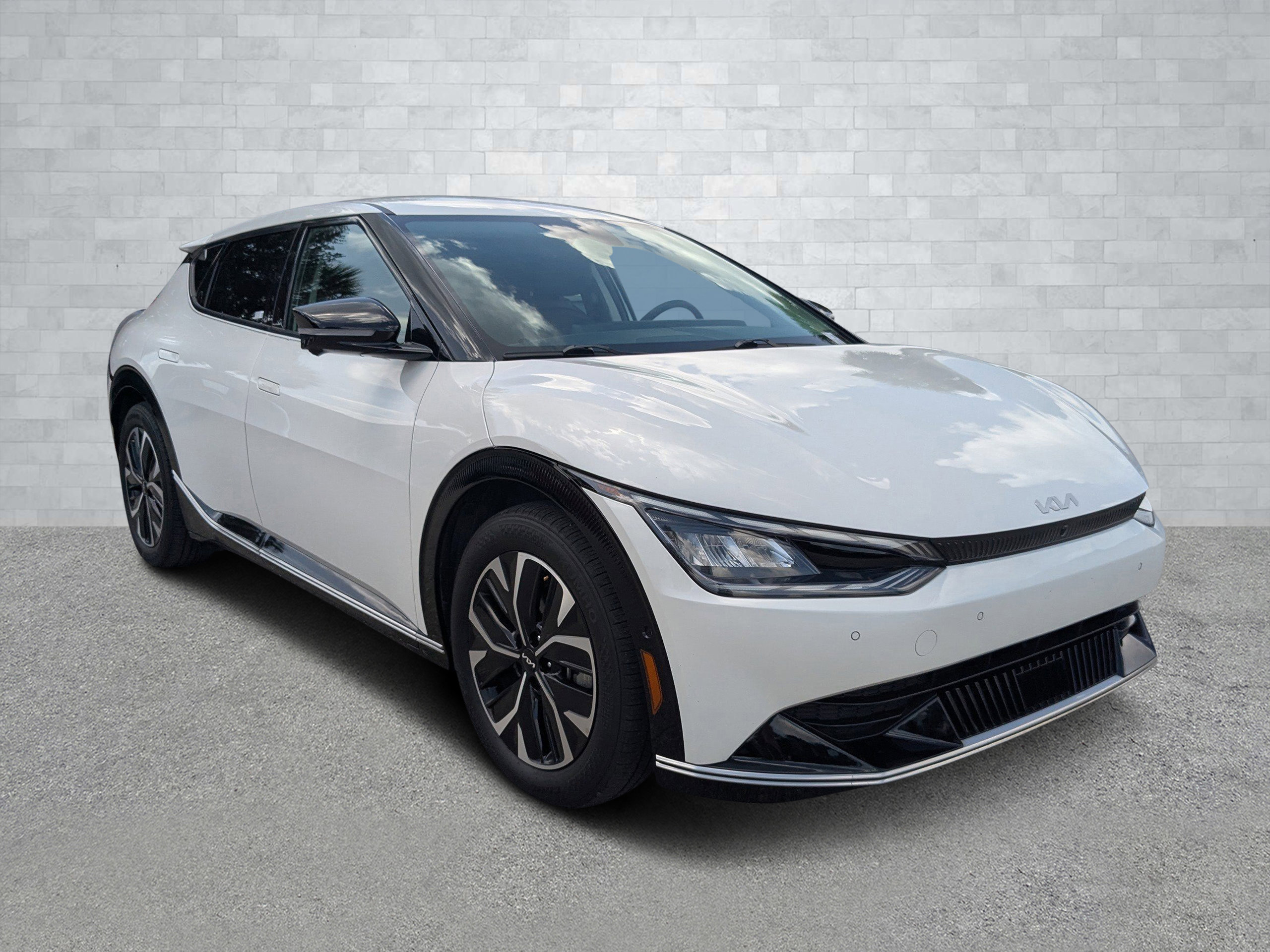 Used 2022 Kia Ev6 Wind with VIN KNDC3DLC3N5035143 for sale in Fort Myers, FL