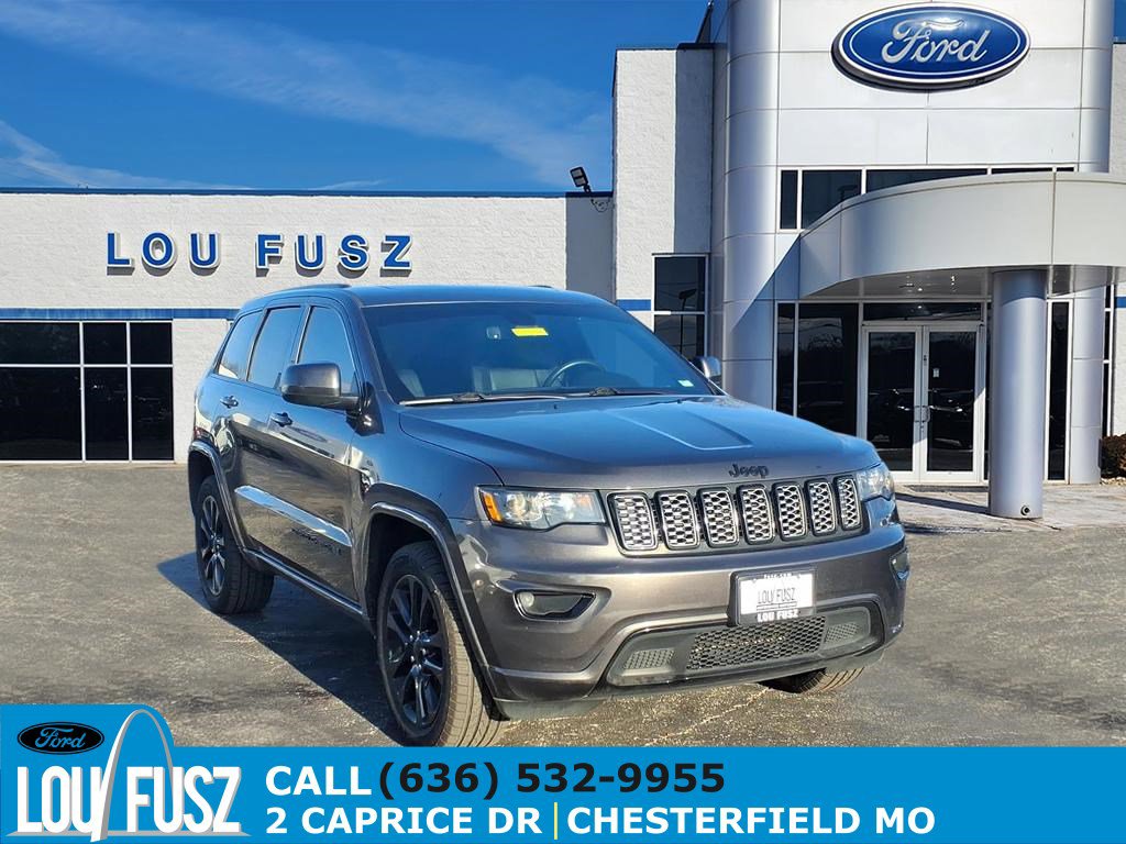 2018 Jeep Grand Cherokee Altitude's photo