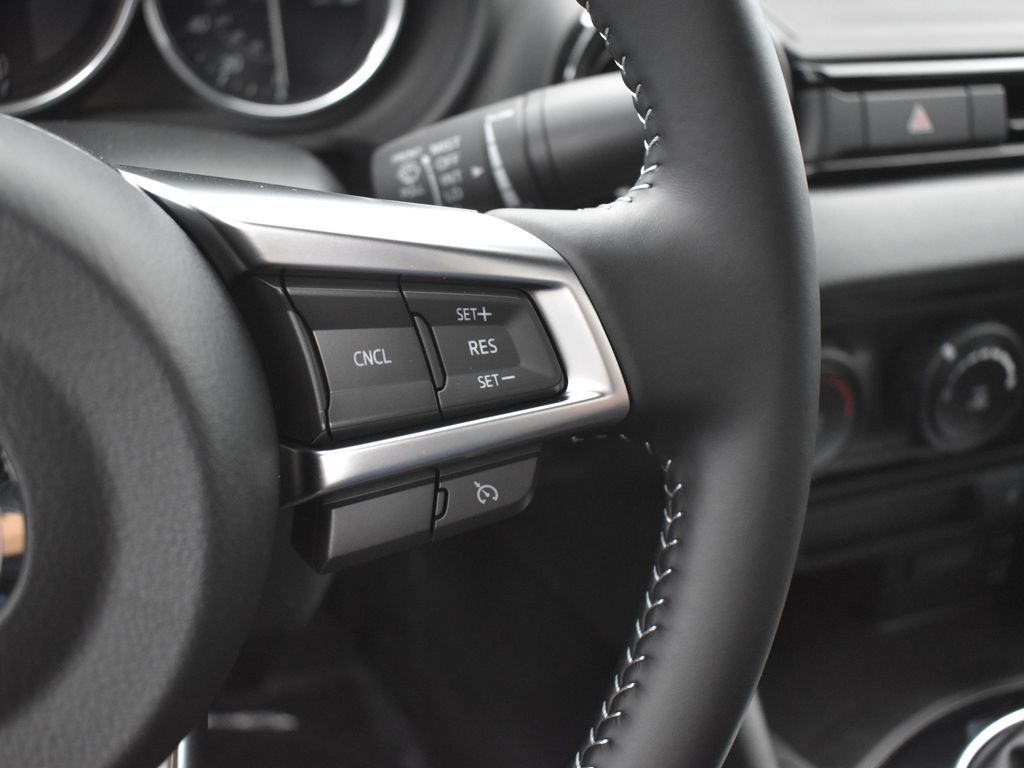 2025 Mazda MX-5 Miata Miata photo 12