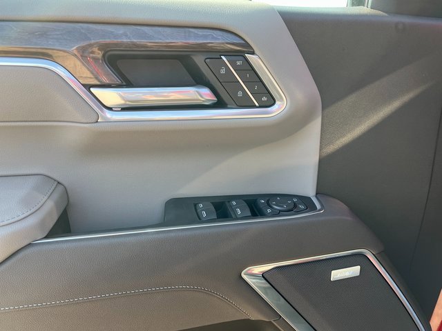 2026 Chevrolet Silverado 1500 LTZ photo 19