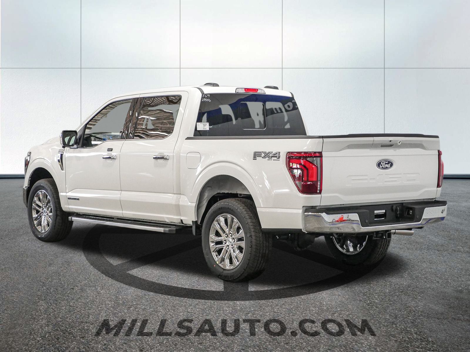 2025 Ford F-150 Lariat photo 4