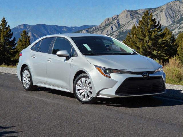 Used 2024 Toyota Corolla LE with VIN 5YFB4MDE8RP080984 for sale in Kansas City