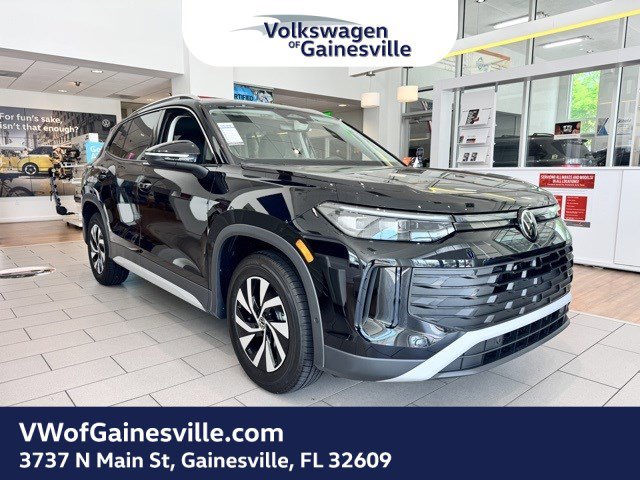 2025 Volkswagen Tiguan S's photo