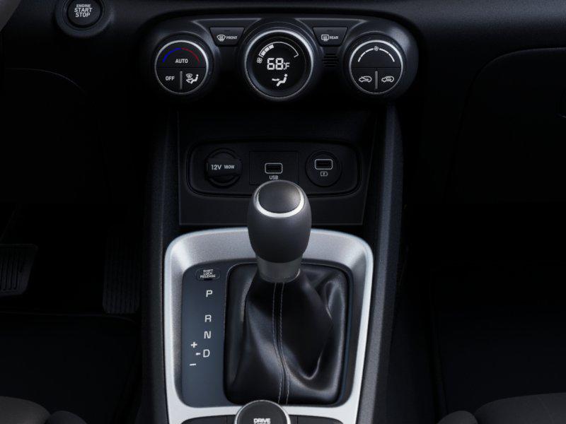 2025 Hyundai Venue SEL photo 29