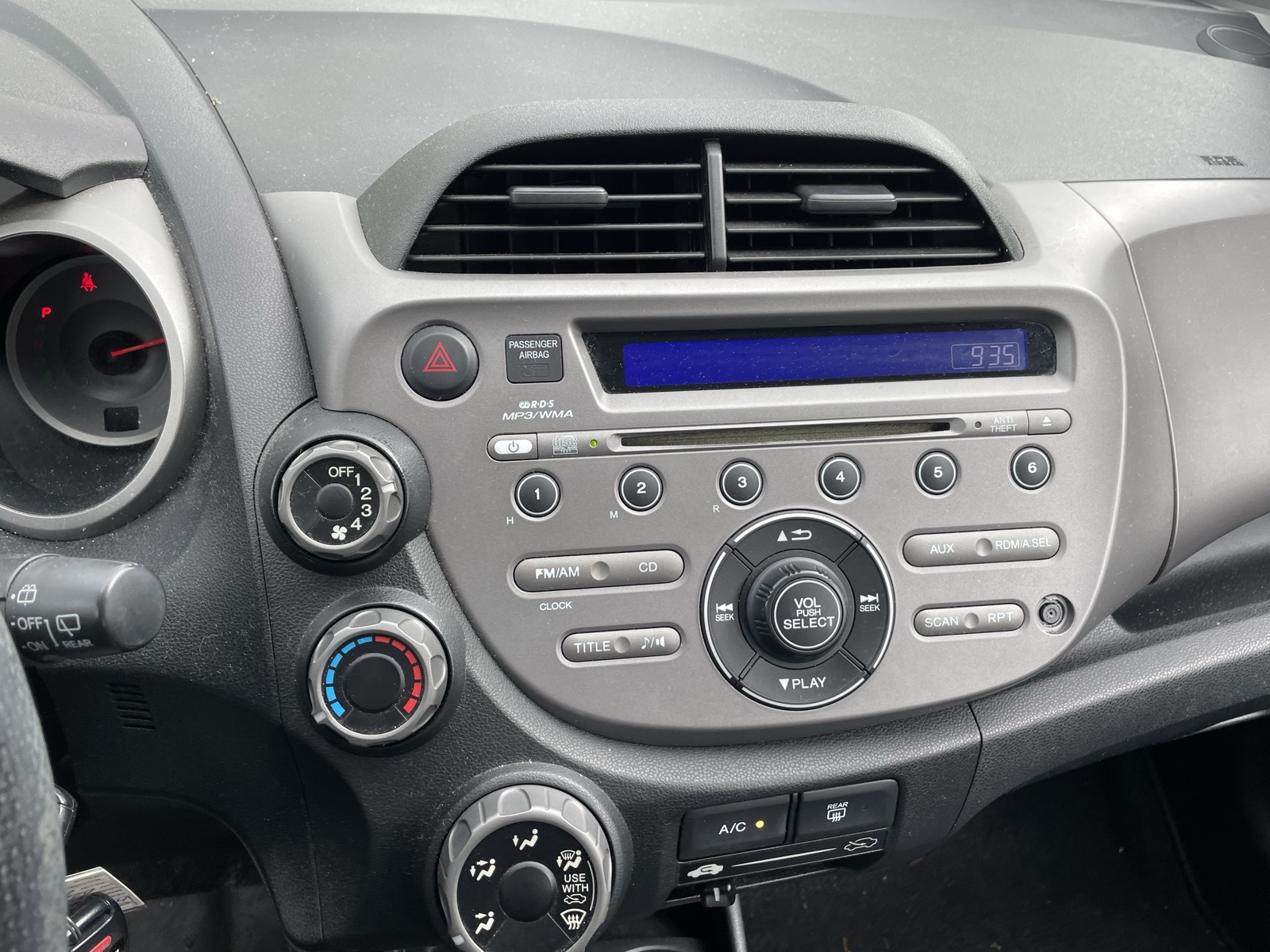 2009 Honda Fit Sport photo 9