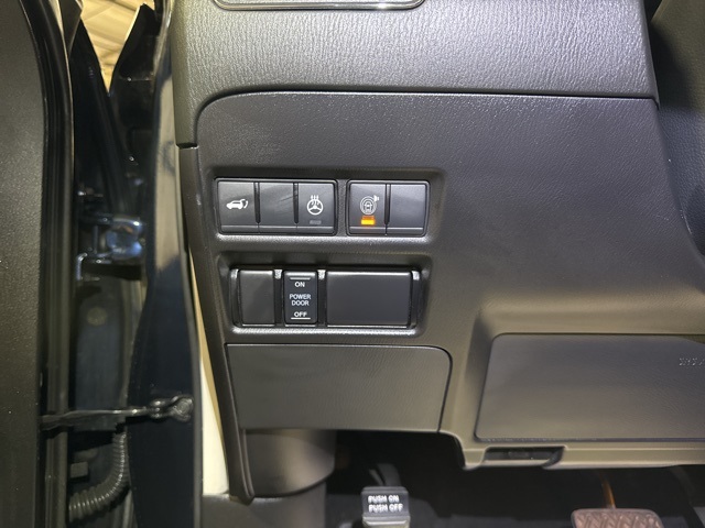 2024 Nissan Armada SL photo 12