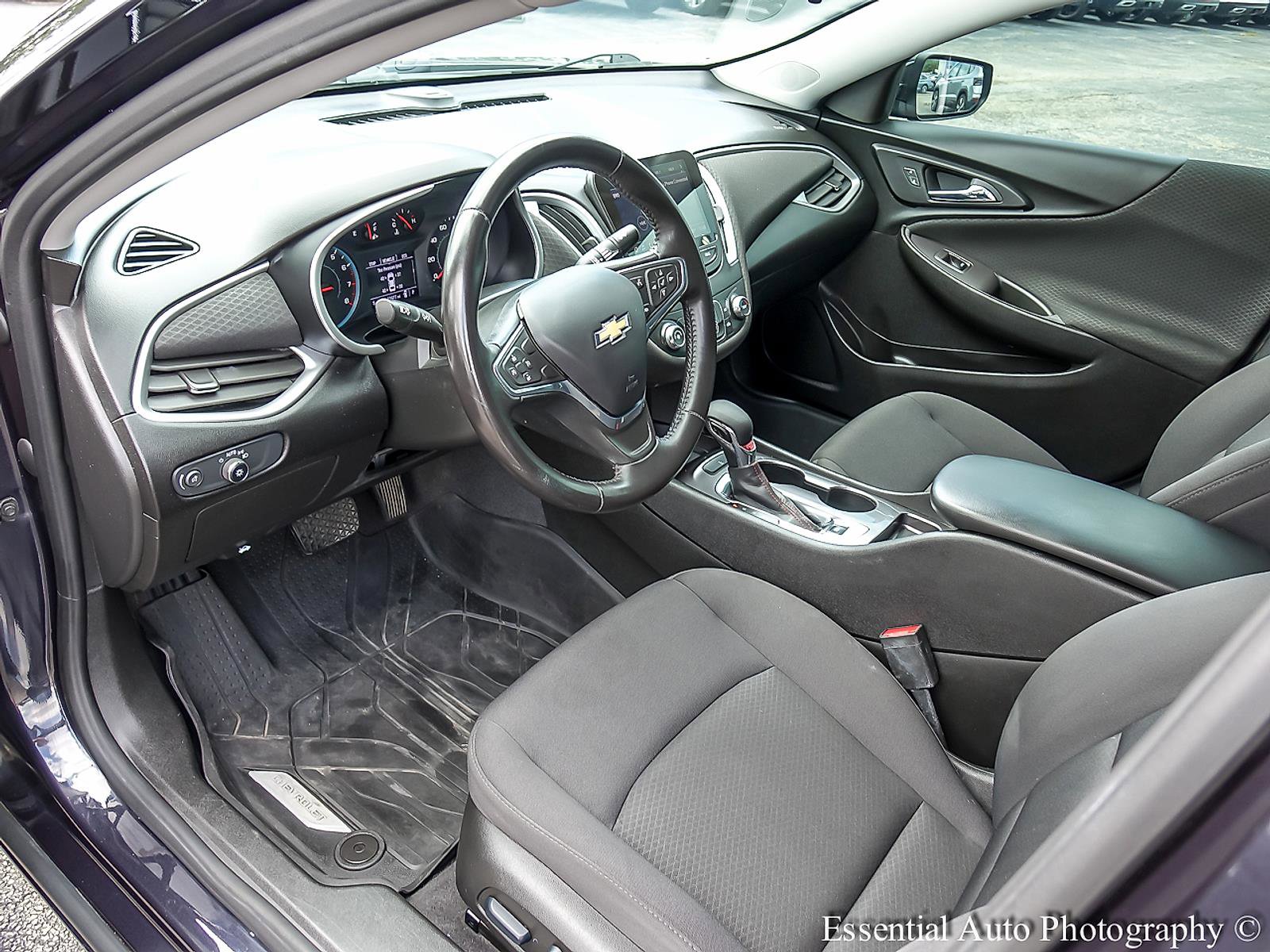 2022 CHEVROLET MALIBU - Image 9