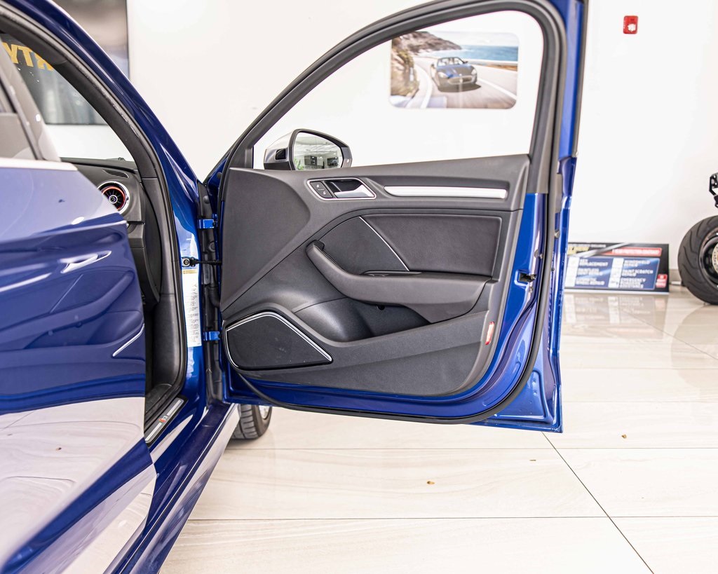 2015 AUDI S3 - Image 40