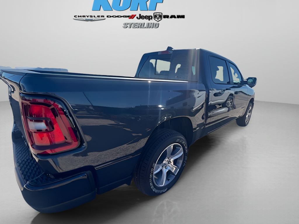 2026 Ram 1500 Express photo 4