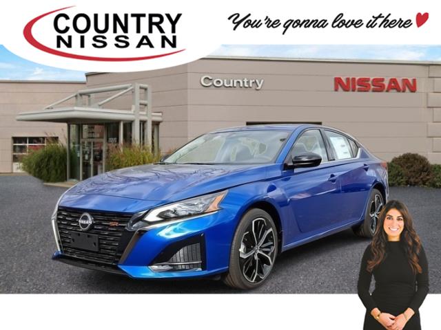 2025 Nissan Altima SR's photo