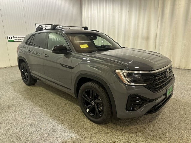 2026 Volkswagen Atlas Cross Sport SEL R-LINE's photo