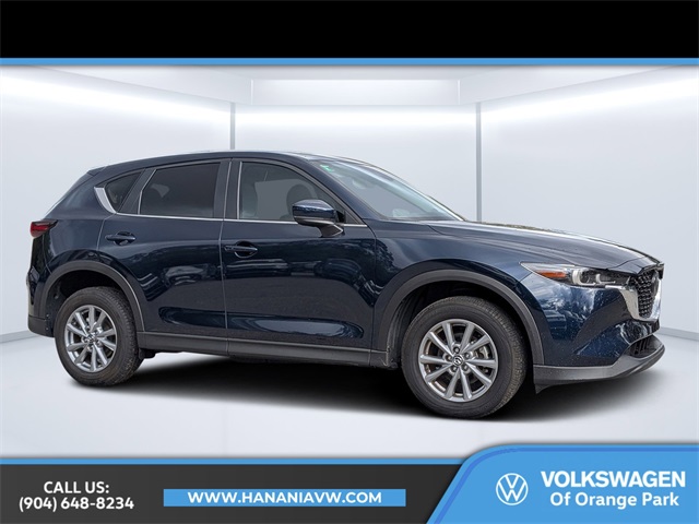 2022 Mazda CX-5 S Preferred package's photo