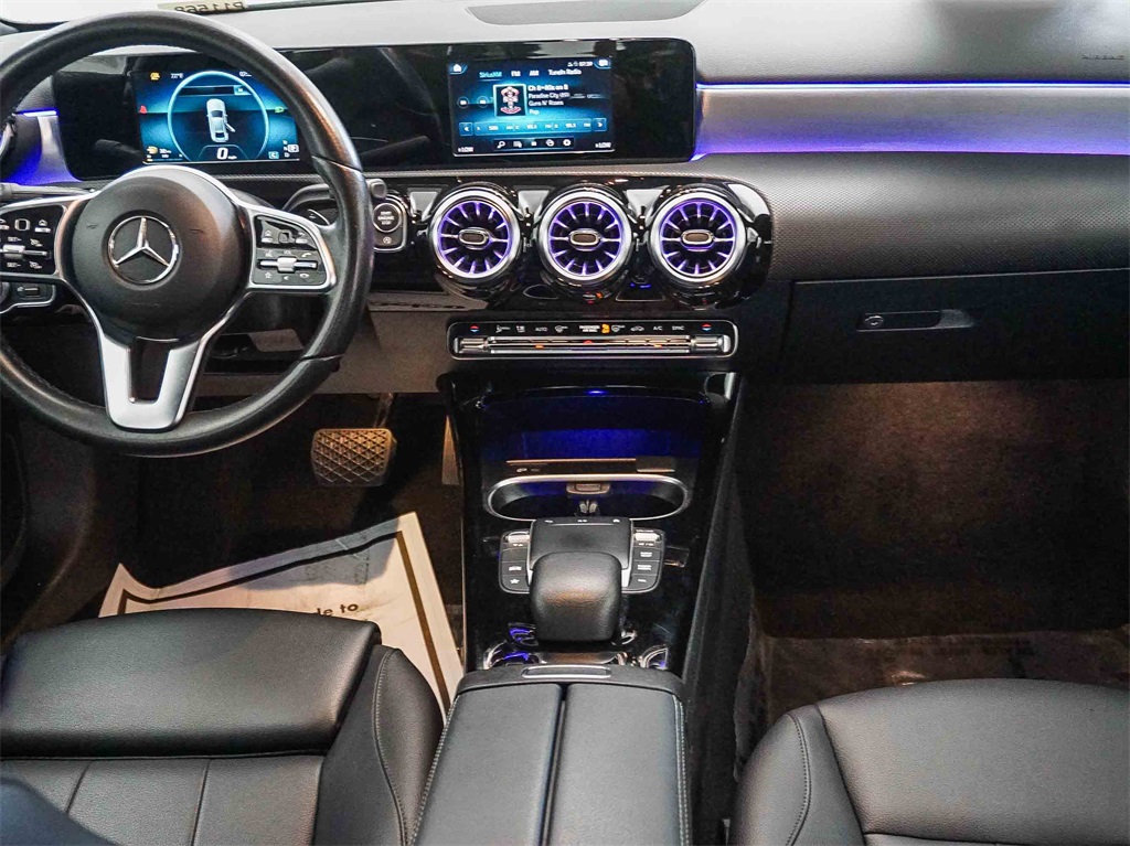 2022 Mercedes Benz A 220 photo 11