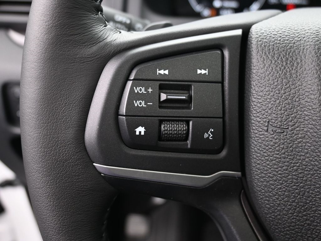 2025 Honda Ridgeline RTL photo 17
