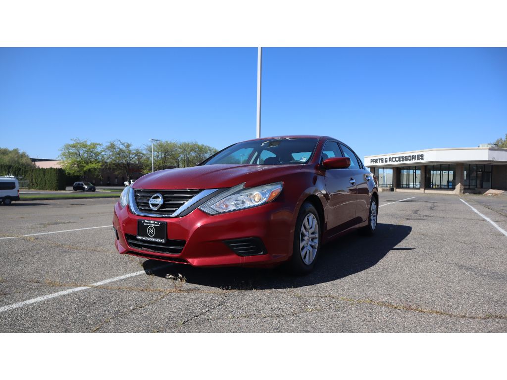 2016 Nissan Altima 2.5 S photo 3