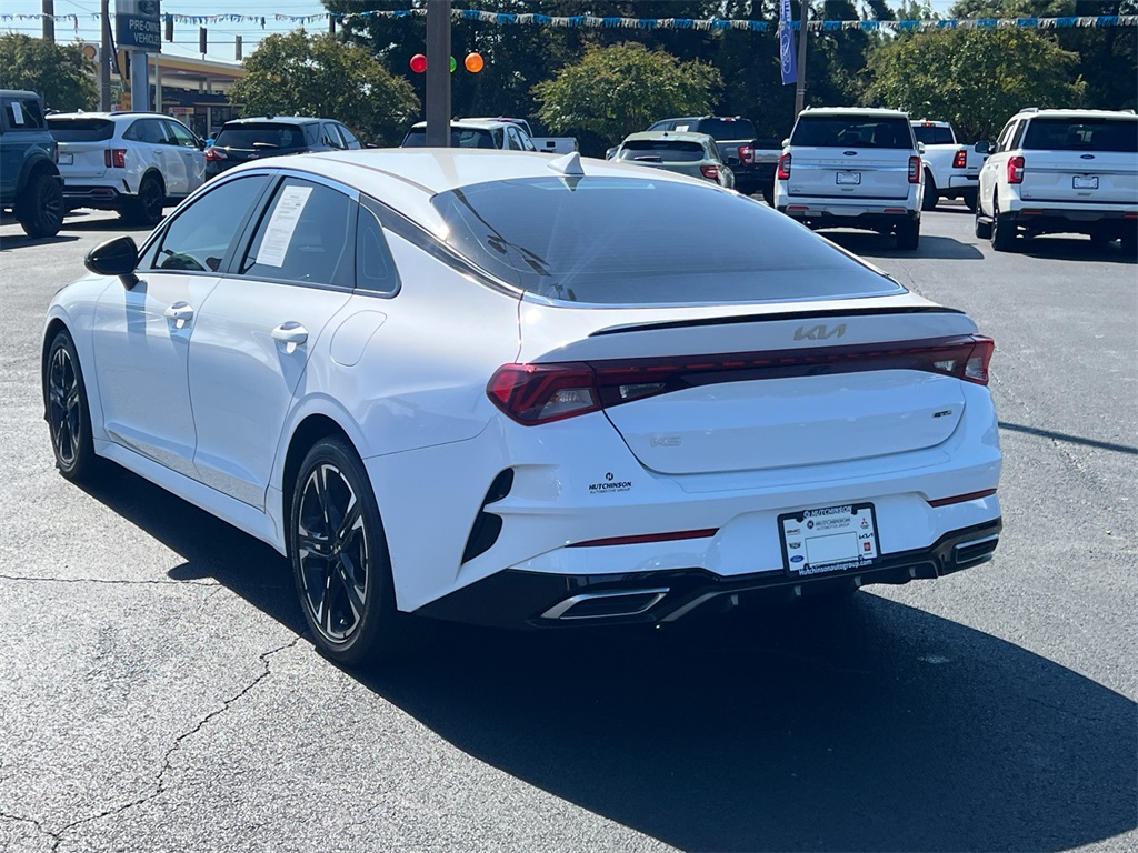 2023 Kia K5 GT-Line photo 4