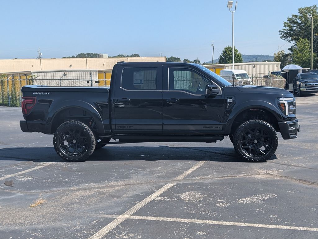 2025 Ford F-150 Lariat photo 3