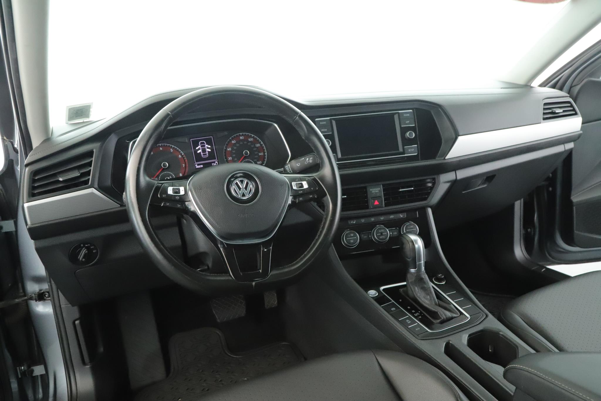 Used 2019 Volkswagen Jetta SE with VIN 3VWC57BU9KM202209 for sale in Amityville, NY