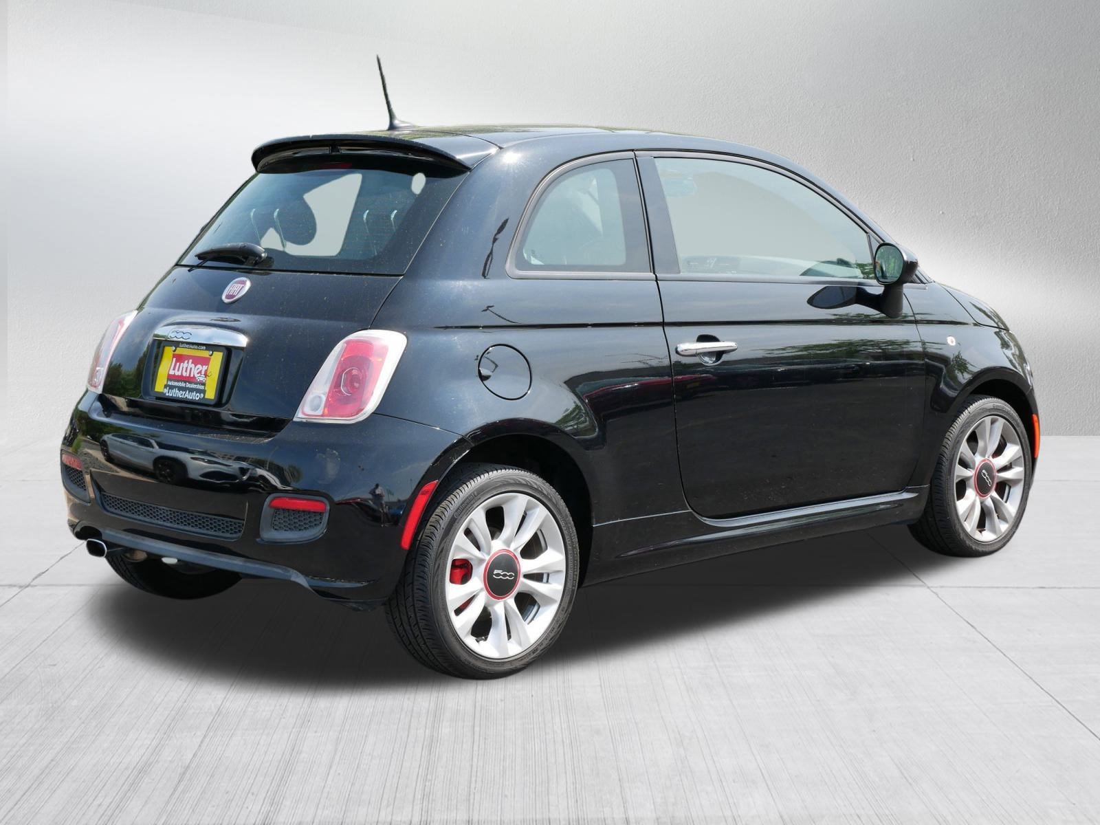 2015 Fiat 500 Sport photo 7