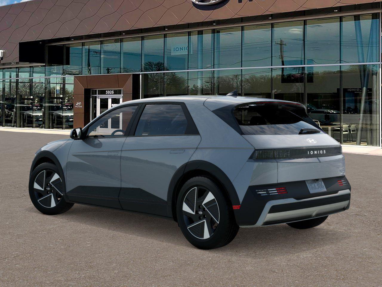 2025 Hyundai Ioniq 5 SE photo 3