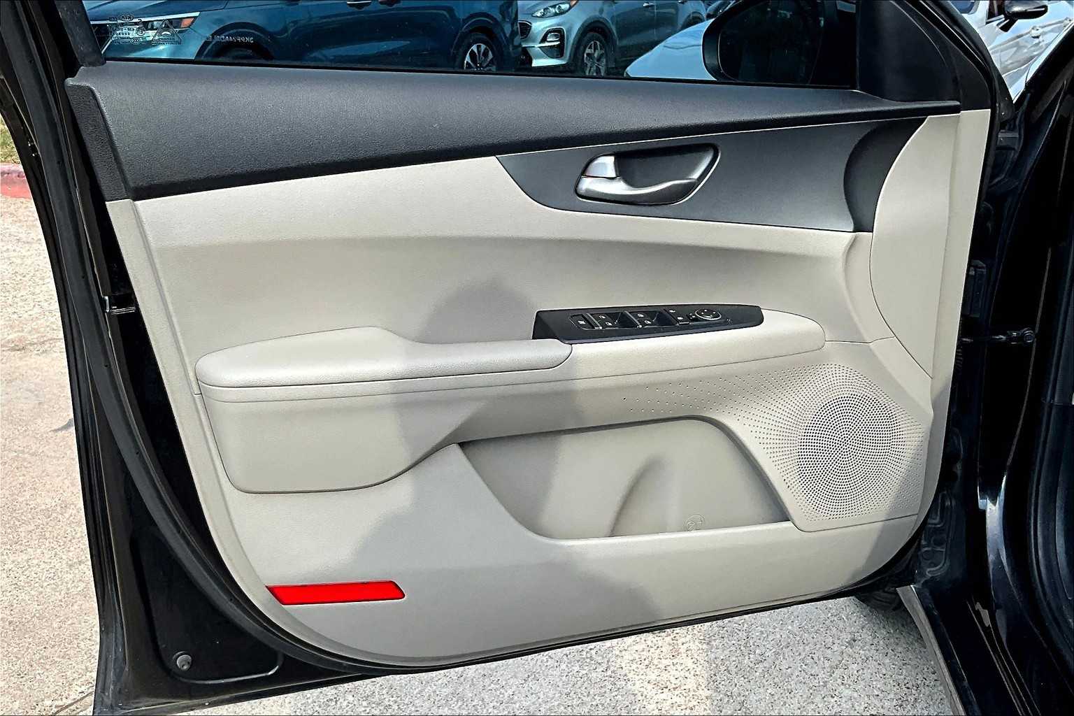 2020 Kia Forte FE LXS photo 19