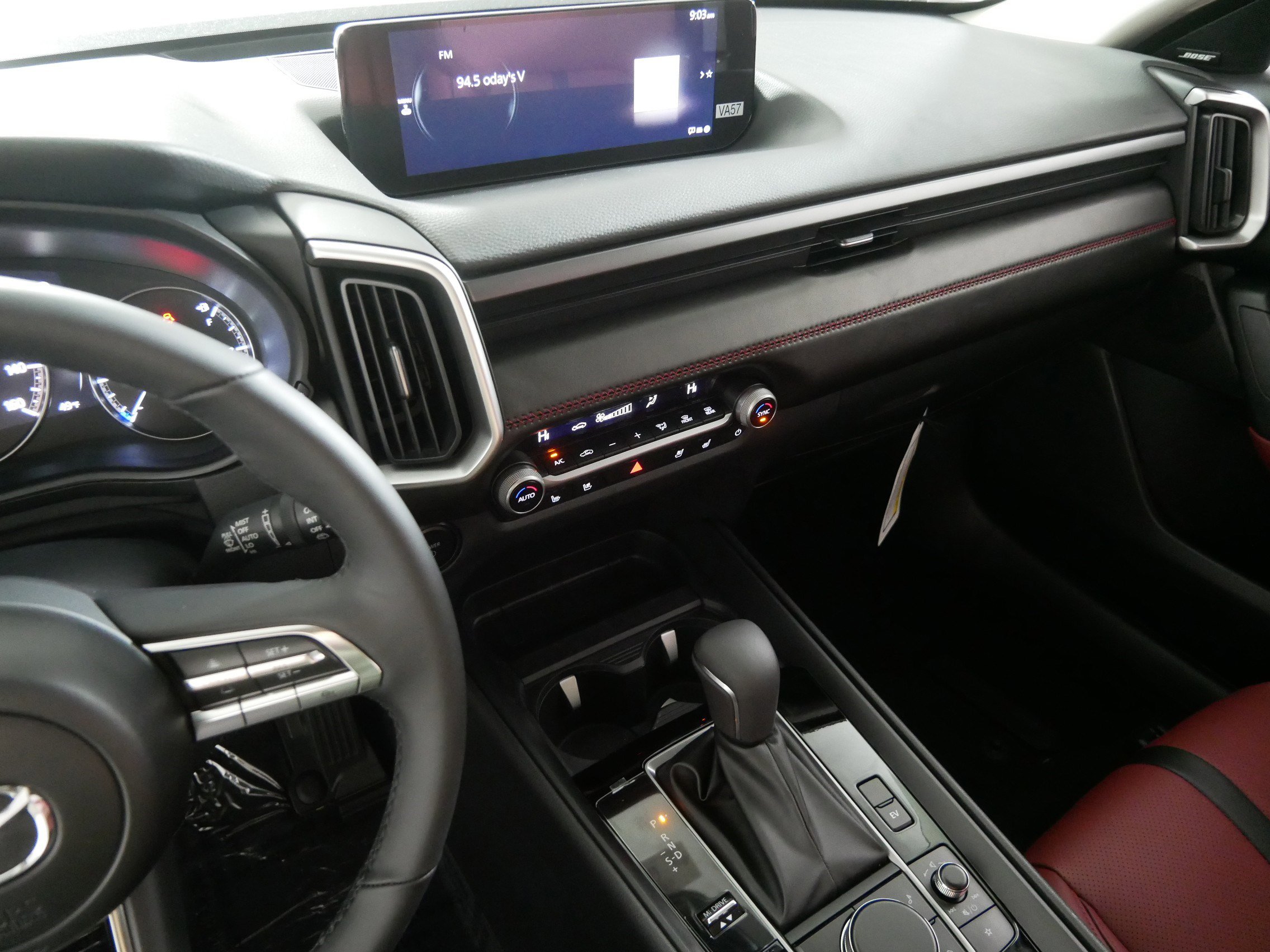 2026 Mazda CX-50 Premium photo 4