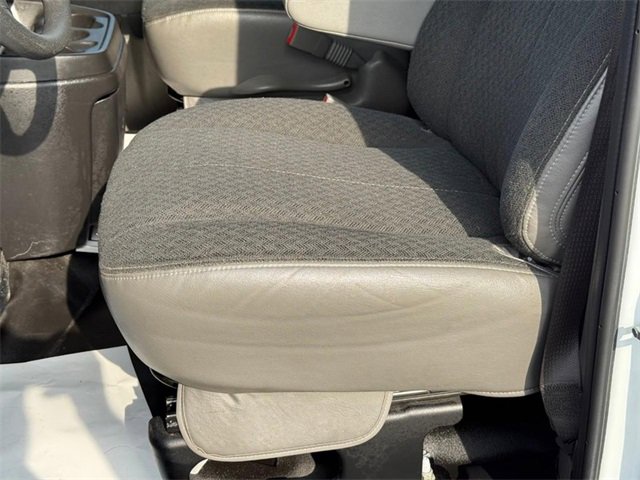 2023 Chevrolet Express Cargo 2500 photo 16