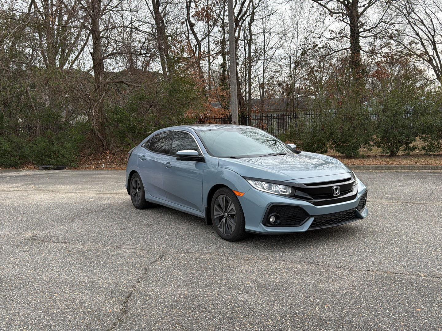 2018 Honda Civic Hatchback EX's photo