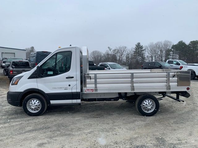2023 Ford Transit Chassis Cab photo 2