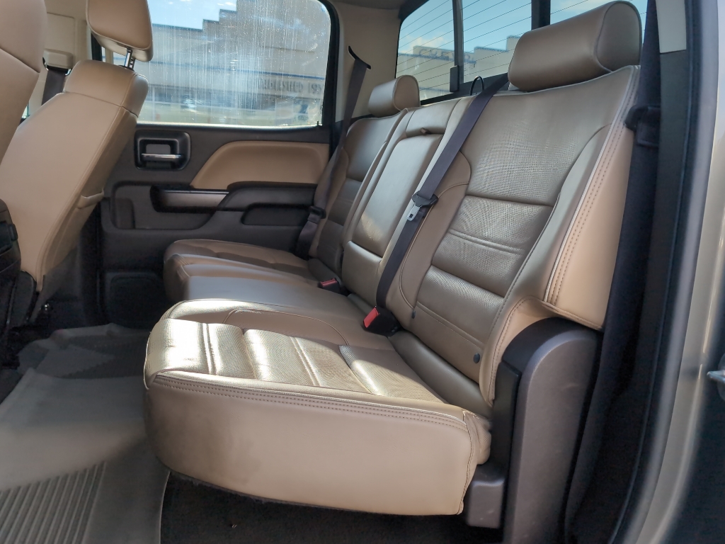 2018 Gmc Sierra 3500 HD Denali photo 26