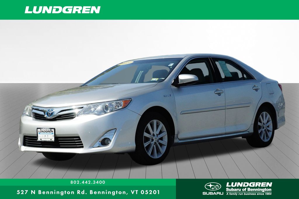 2013 Toyota Camry Hybrid LE photo 8