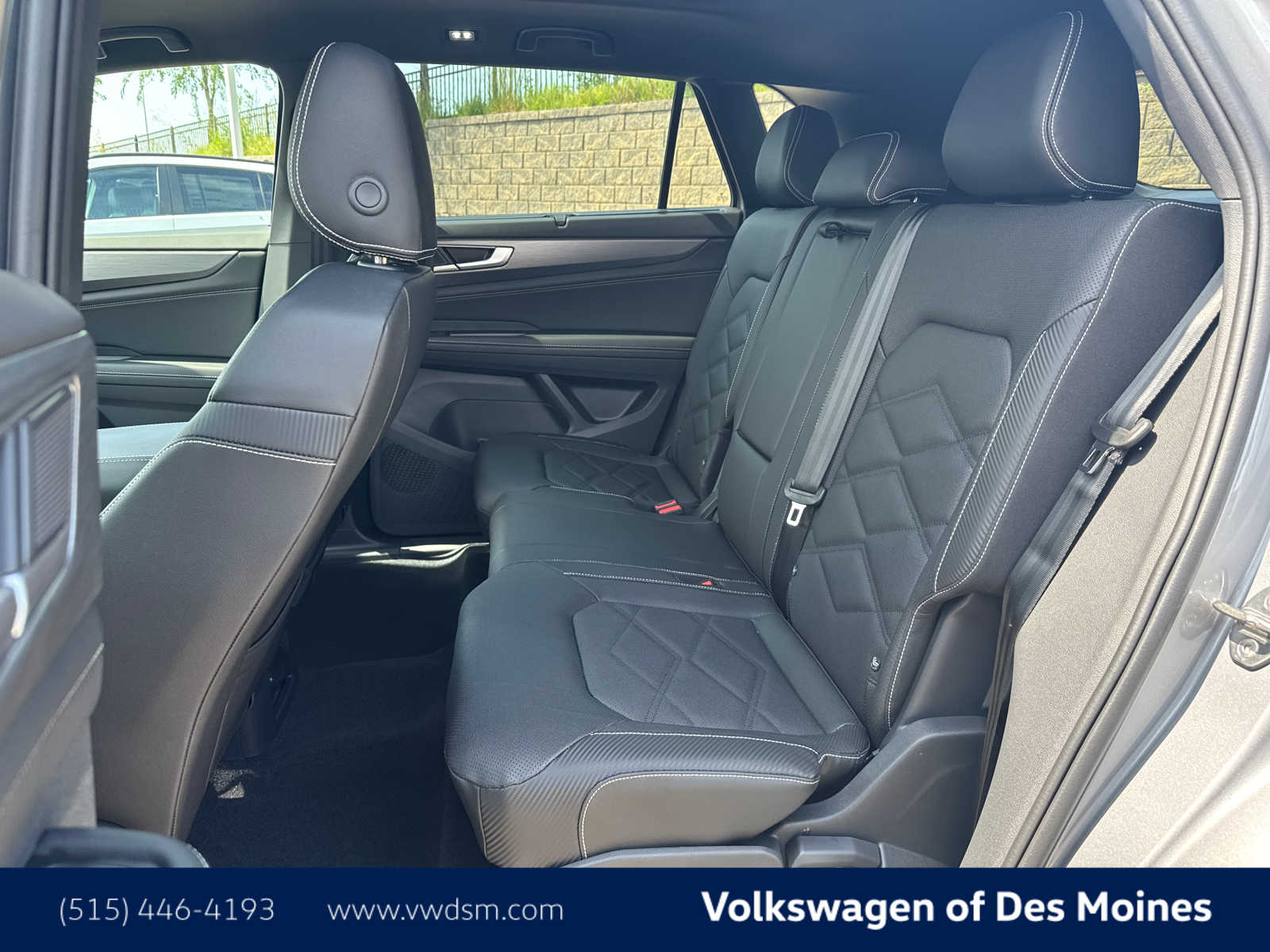 2026 Volkswagen Atlas Cross Sport SE Technology photo 10