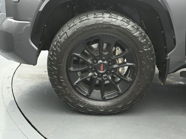 2022 TOYOTA TUNDRA - Image 36