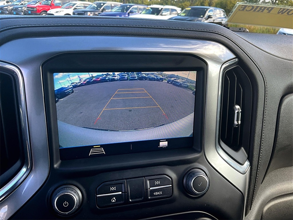 2022 Chevrolet Silverado 1500 LT photo 19
