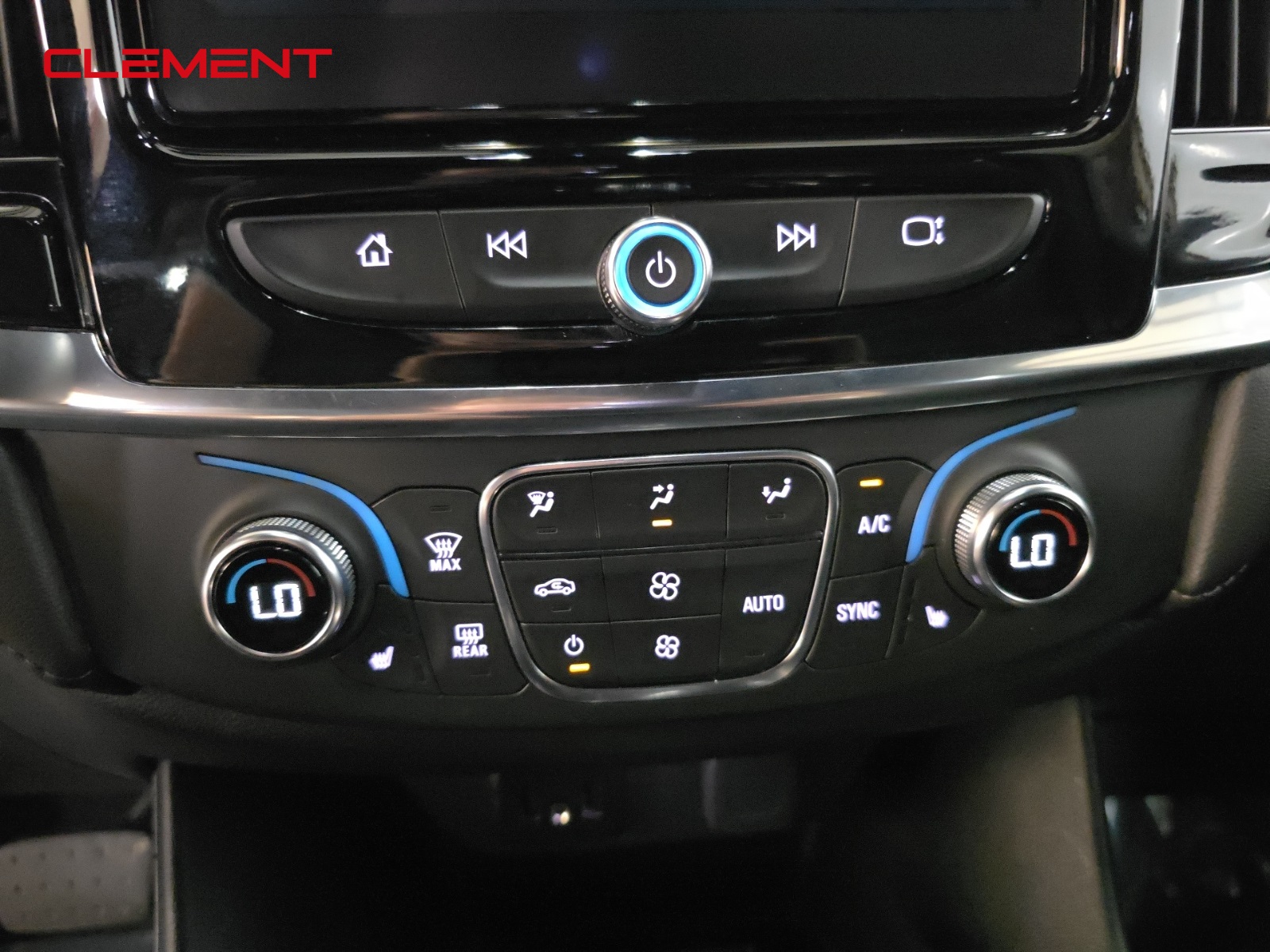 2023 Chevrolet Traverse 1LT photo 16