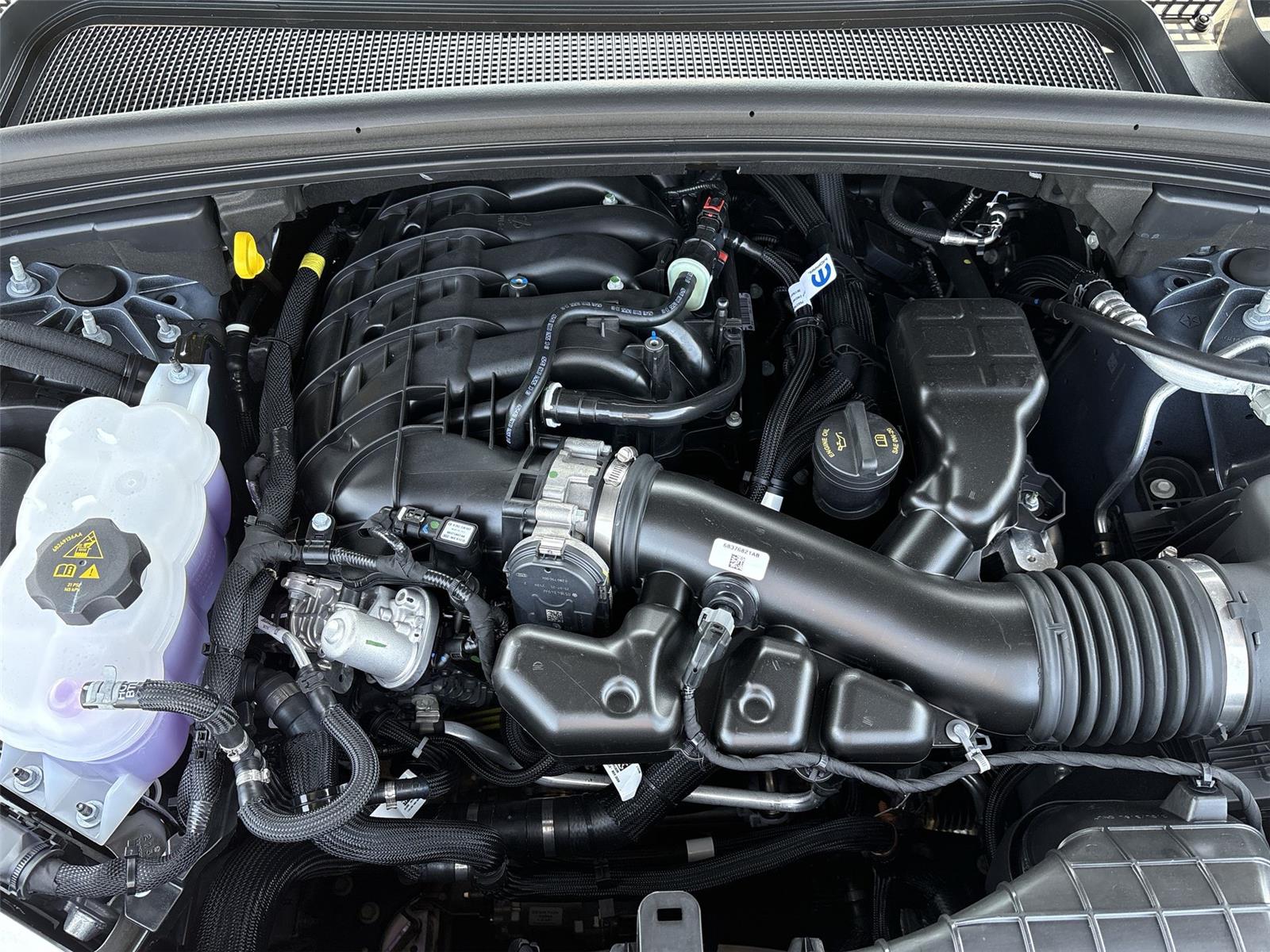 2025 Jeep Grand Cherokee Limited photo 11
