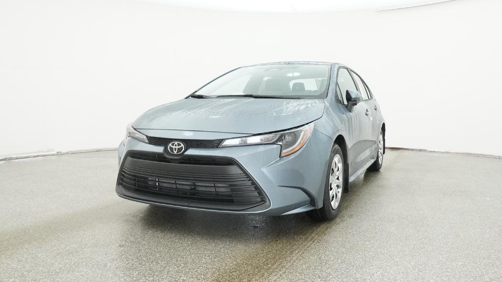 2026 Toyota Corolla LE photo 4