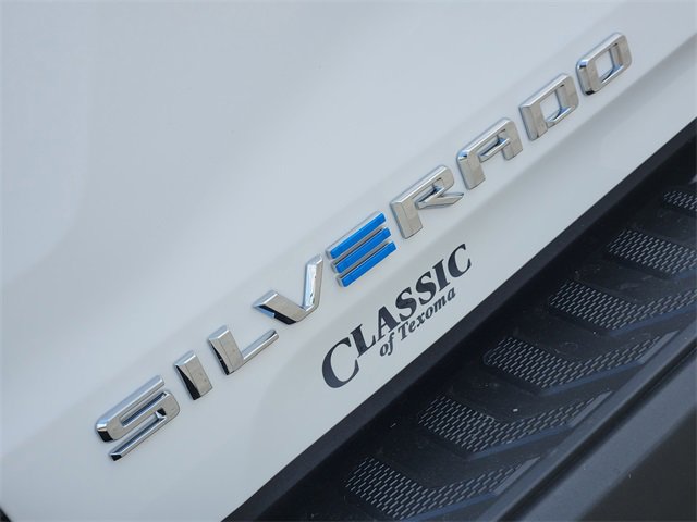 2026 Chevrolet Silverado EV LT photo 9
