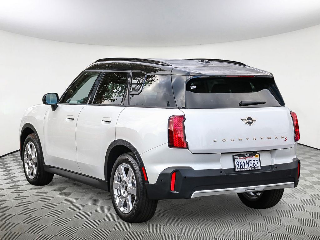 2025 Mini Cooper S ALL4 photo 5