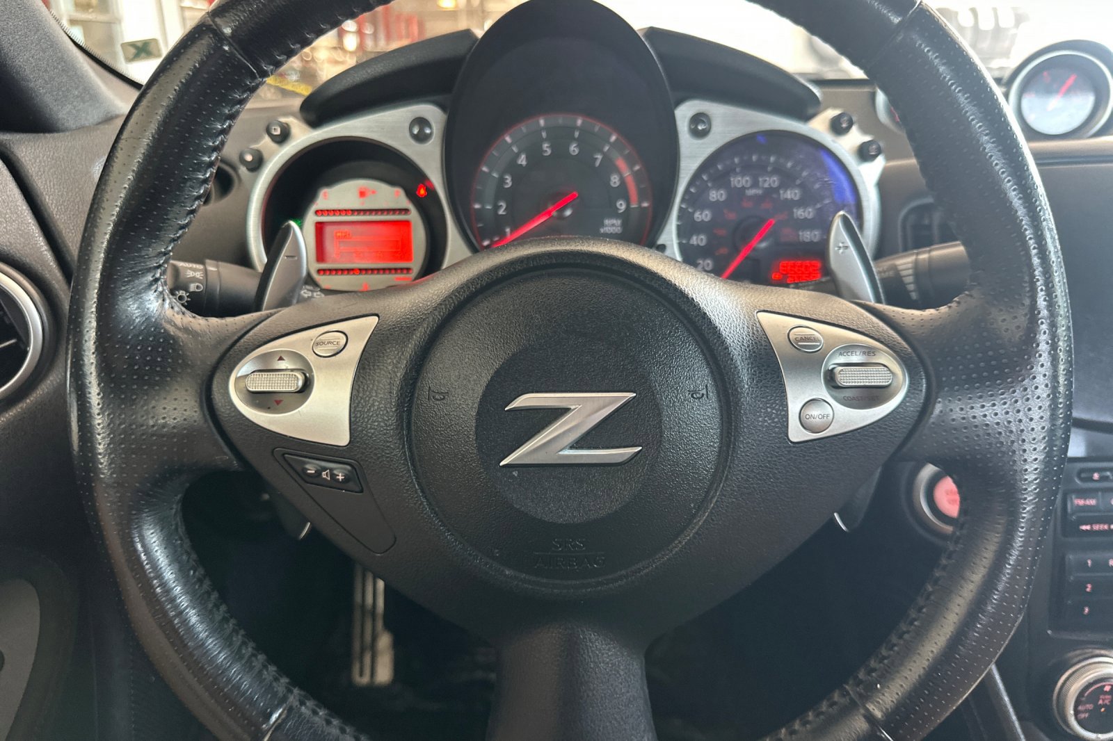 2010 Nissan 370Z Base photo 20