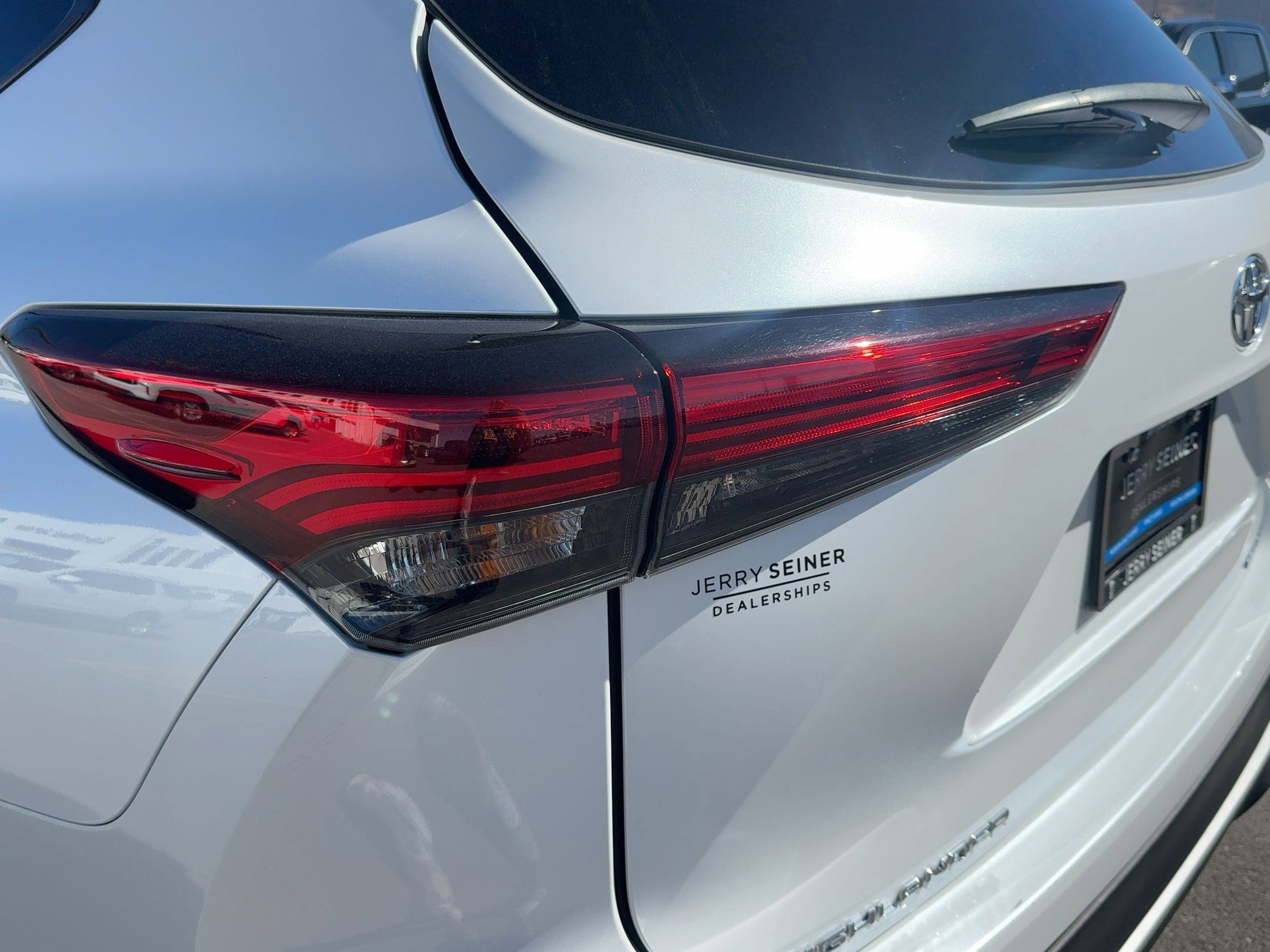 2023 Toyota Highlander XSE photo 11