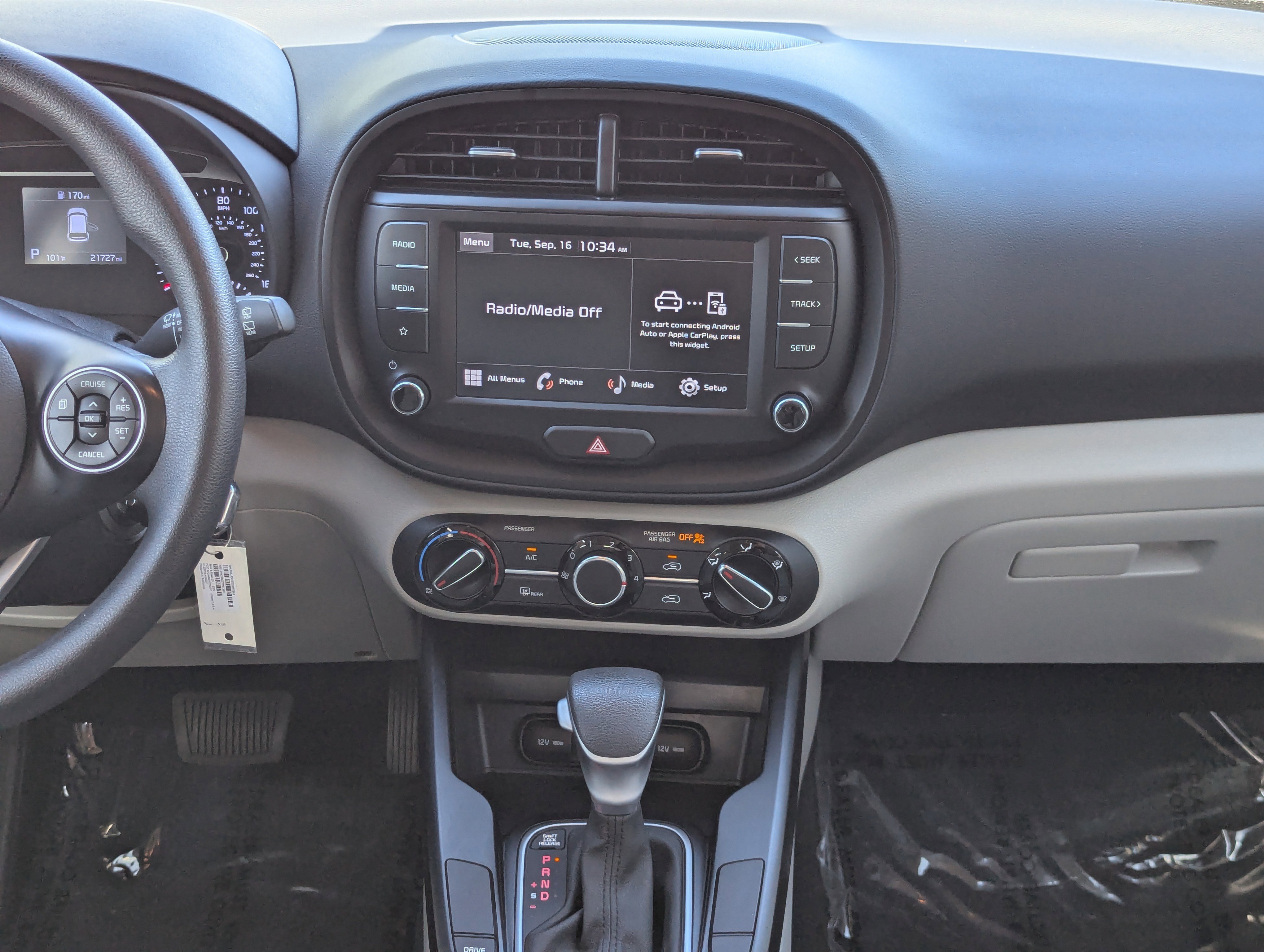 2022 Kia Soul LX S X-Line photo 2