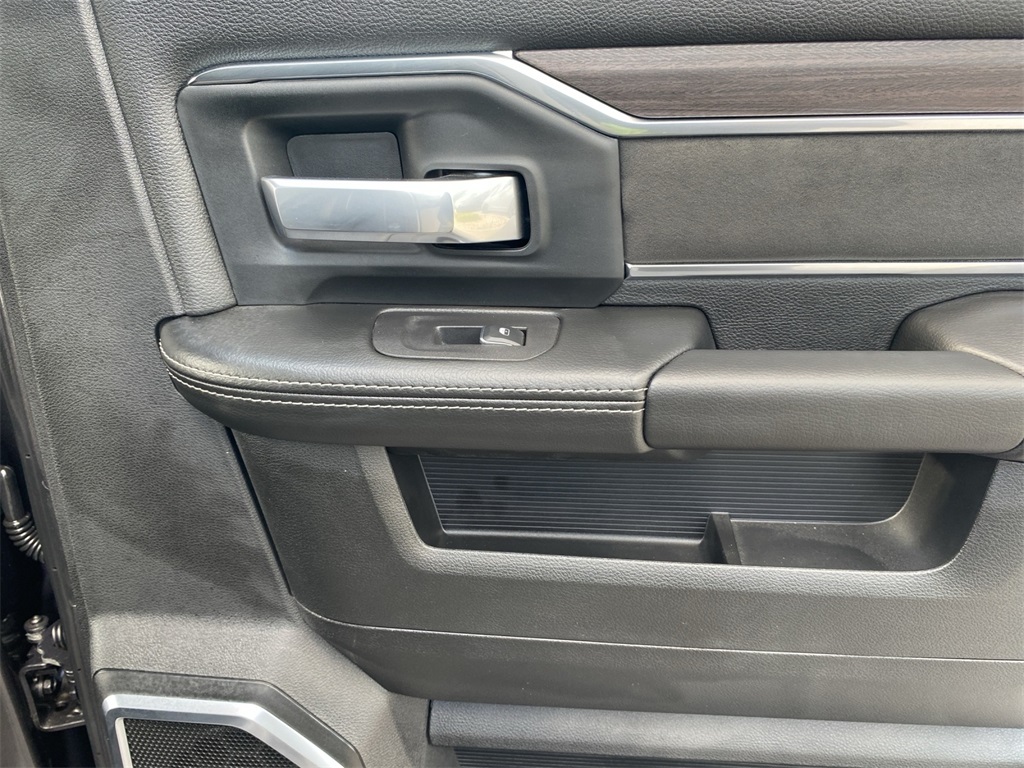 2025 Ram 2500 Laramie photo 23