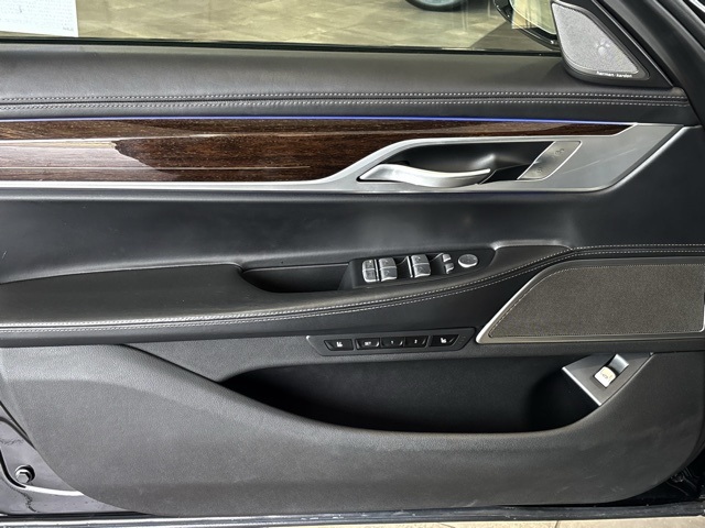 2022 Bmw 750Li photo 14