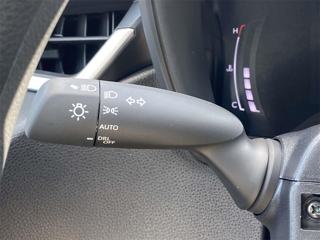 2026 Toyota Corolla LE photo 19