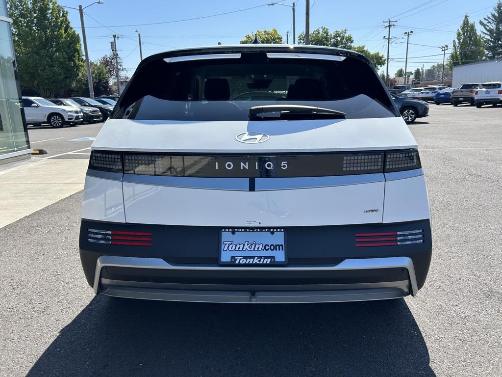 2025 Hyundai Ioniq 5 SE photo 7