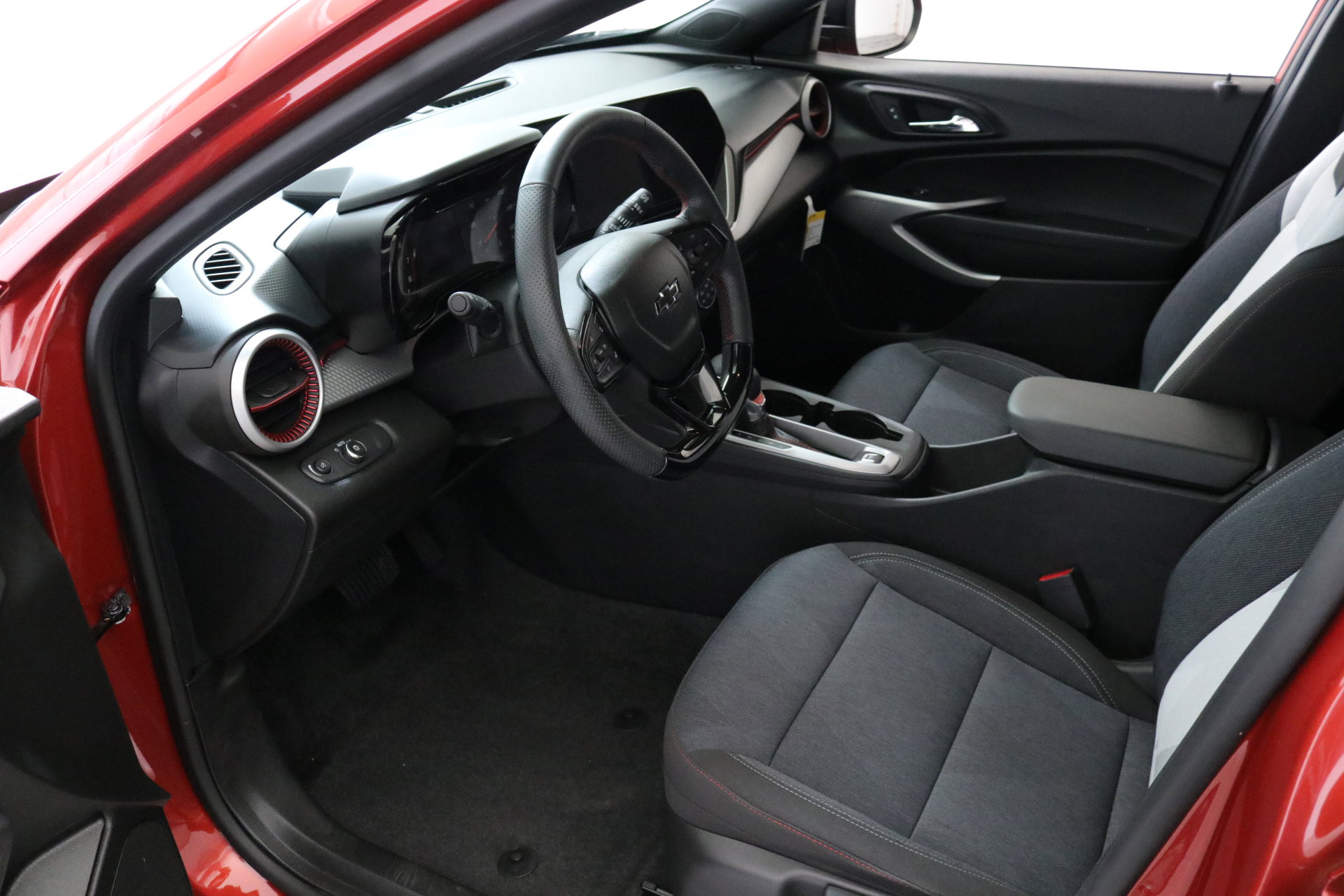 2024 Chevrolet Trax photo 22