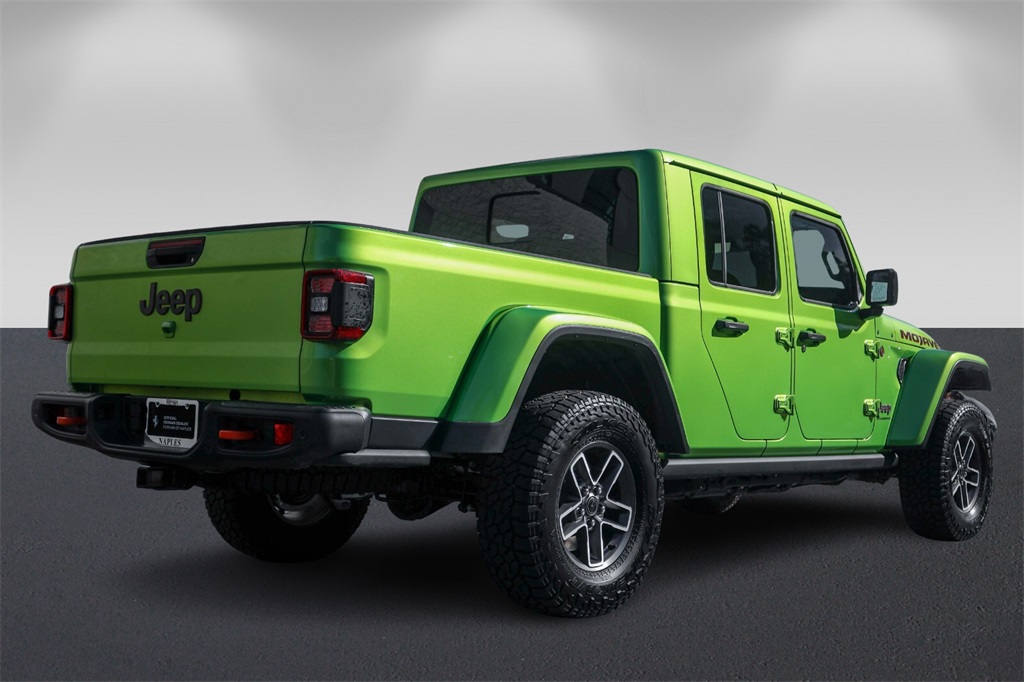 2025 Jeep Gladiator Mojave photo 3